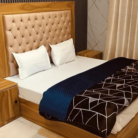 Madan Kunj B & B Mall Road Σίμλα Εξωτερικό φωτογραφία