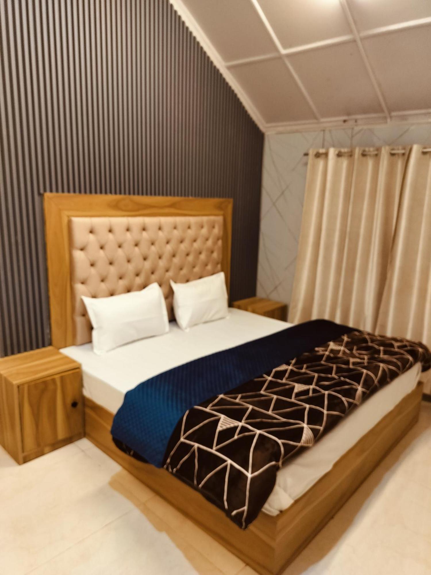 Madan Kunj B & B Mall Road Σίμλα Εξωτερικό φωτογραφία