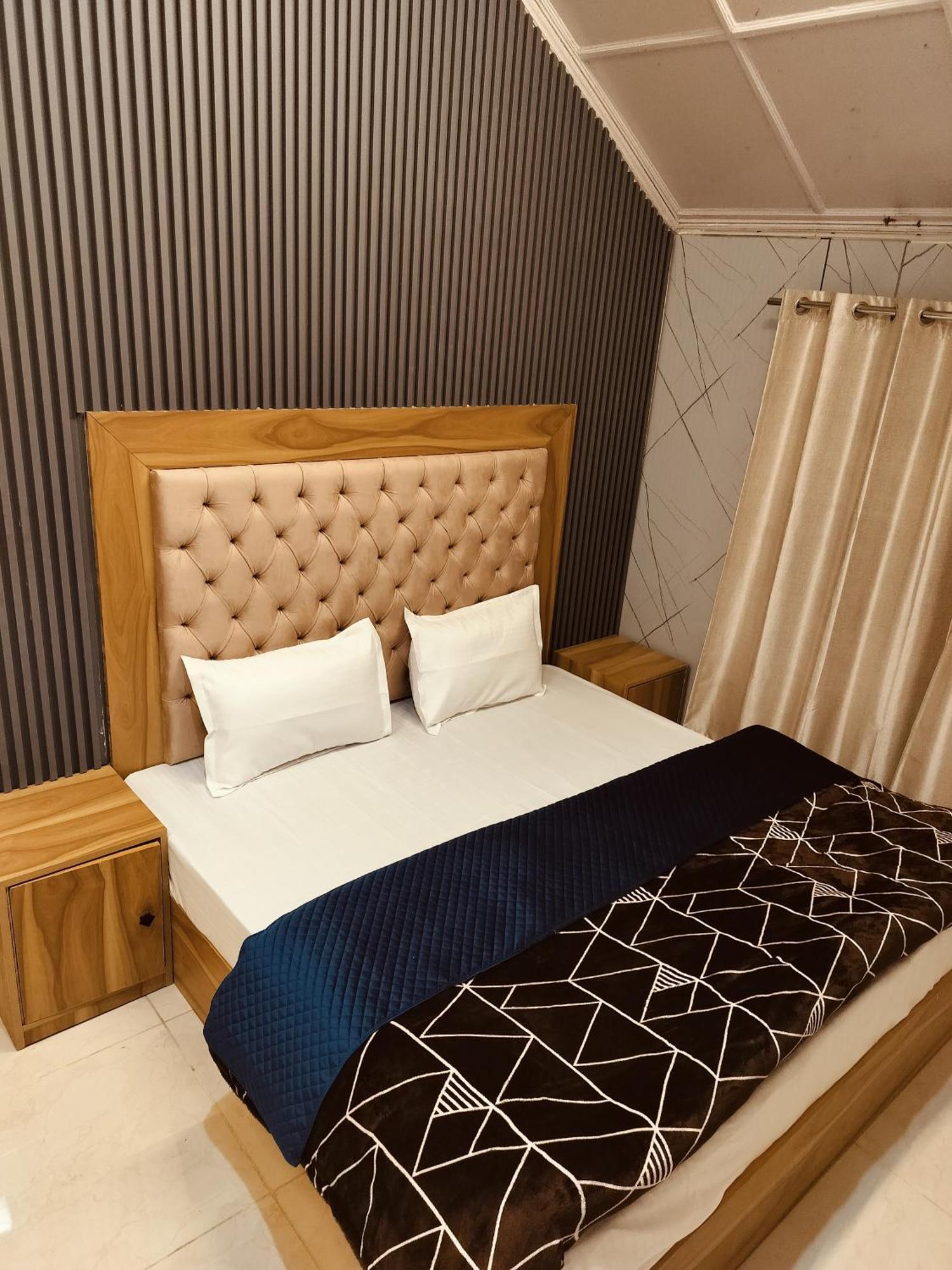 Madan Kunj B & B Mall Road Σίμλα Εξωτερικό φωτογραφία